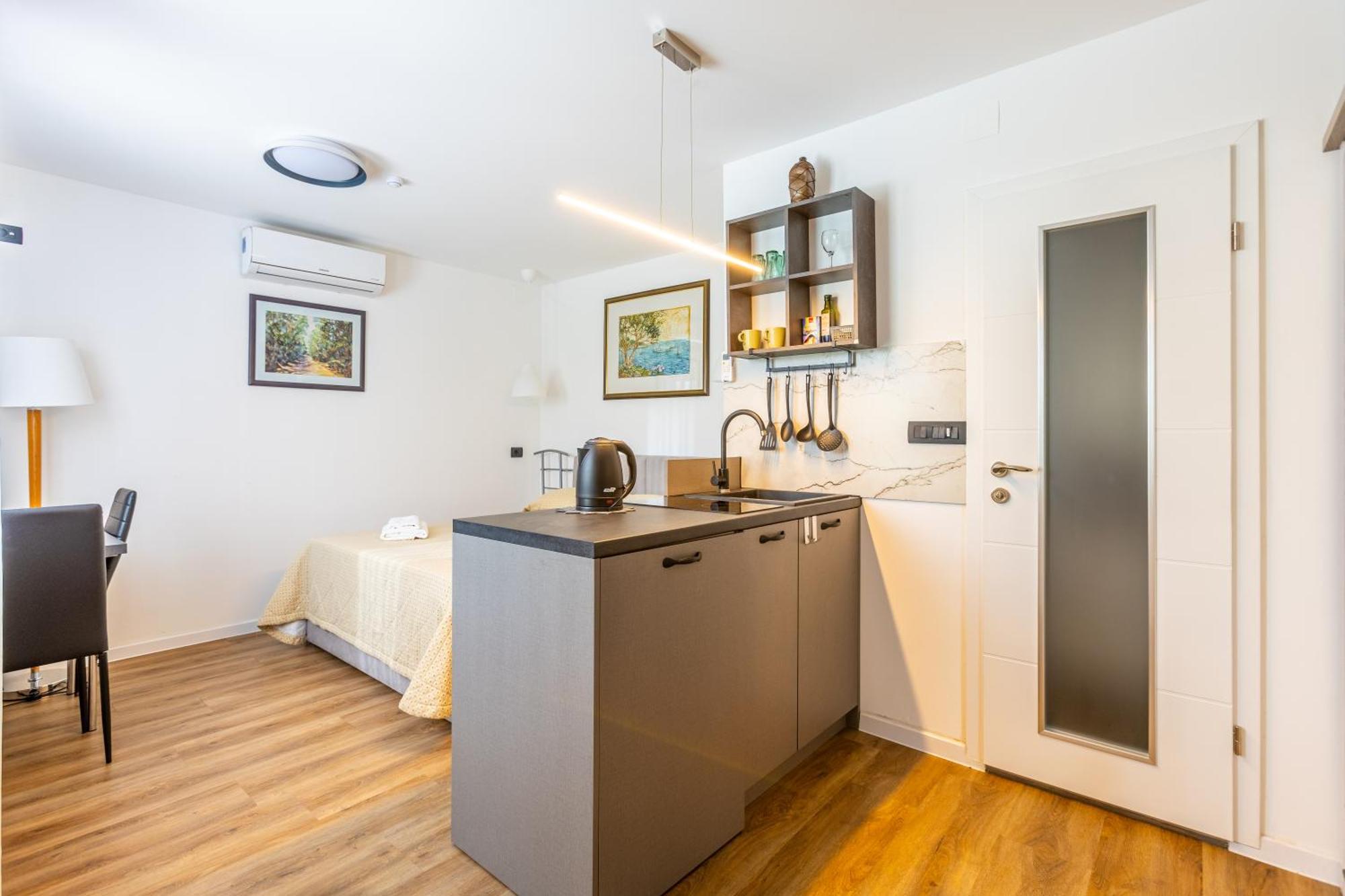 Inn The Center Zagreb Studio Apartment Esterno foto