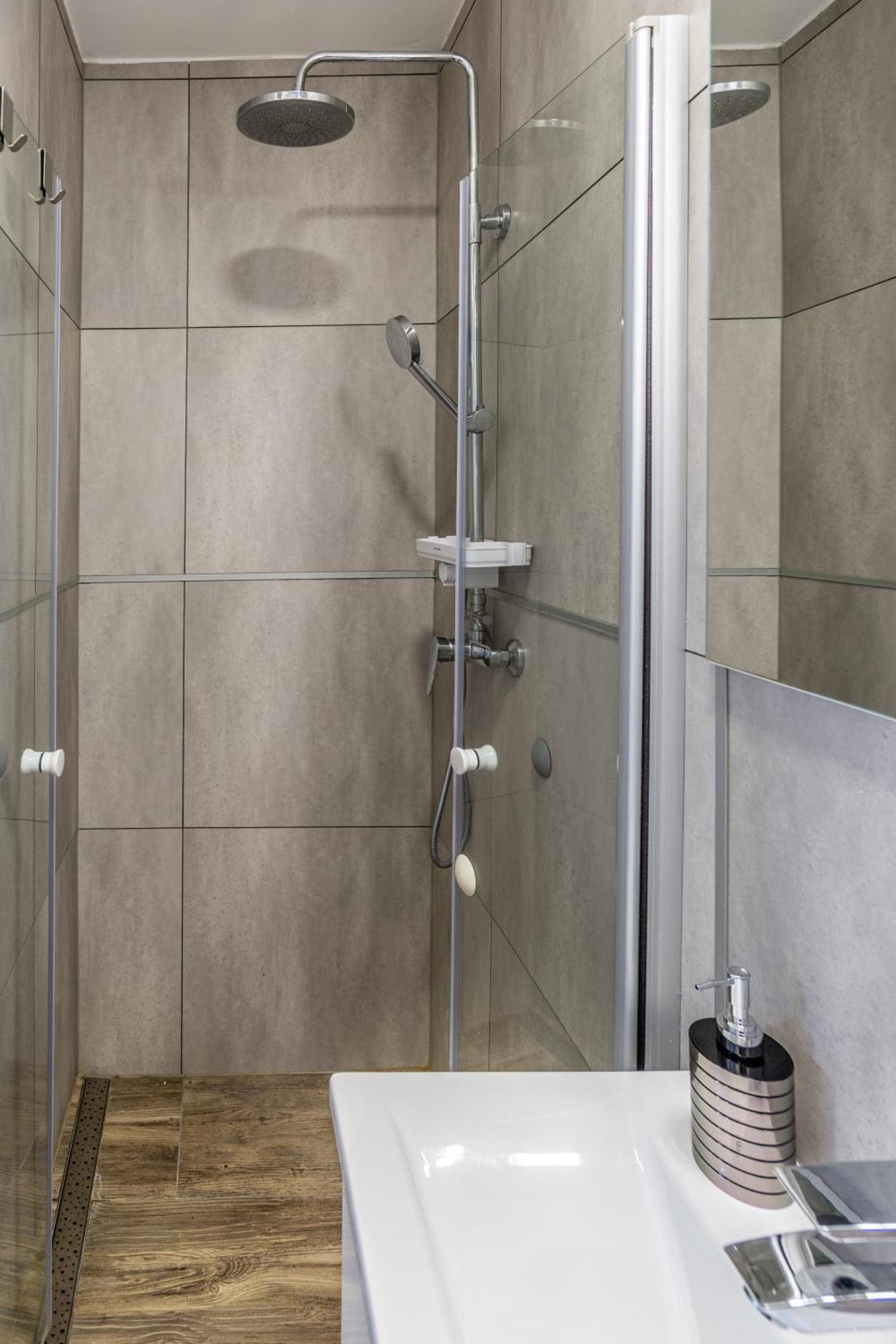 Inn The Center Zagreb Studio Apartment Esterno foto