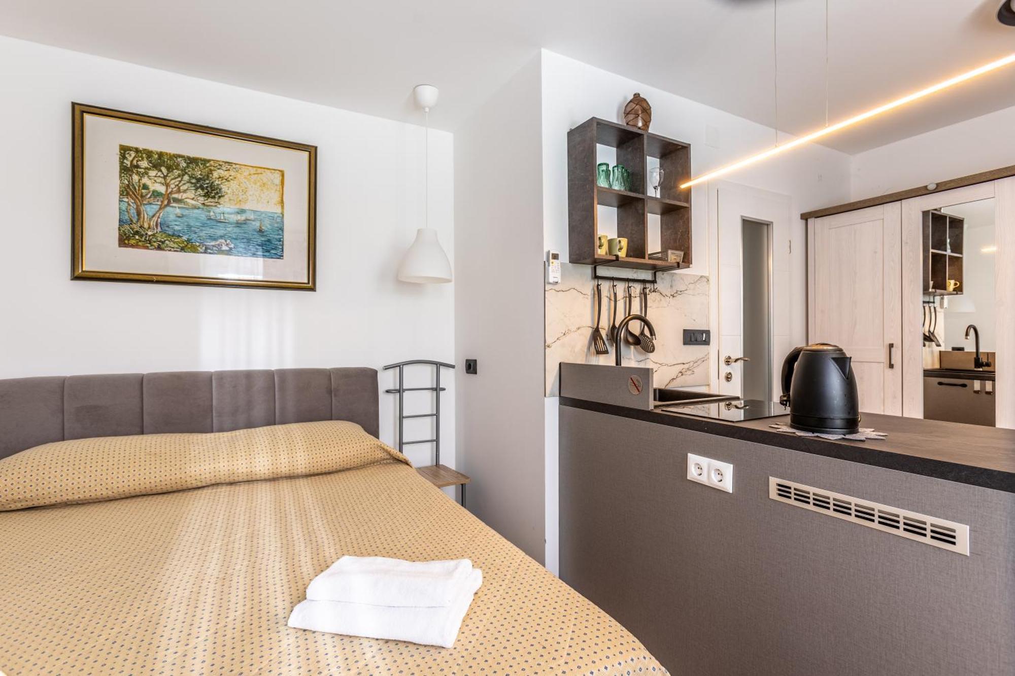 Inn The Center Zagreb Studio Apartment Esterno foto